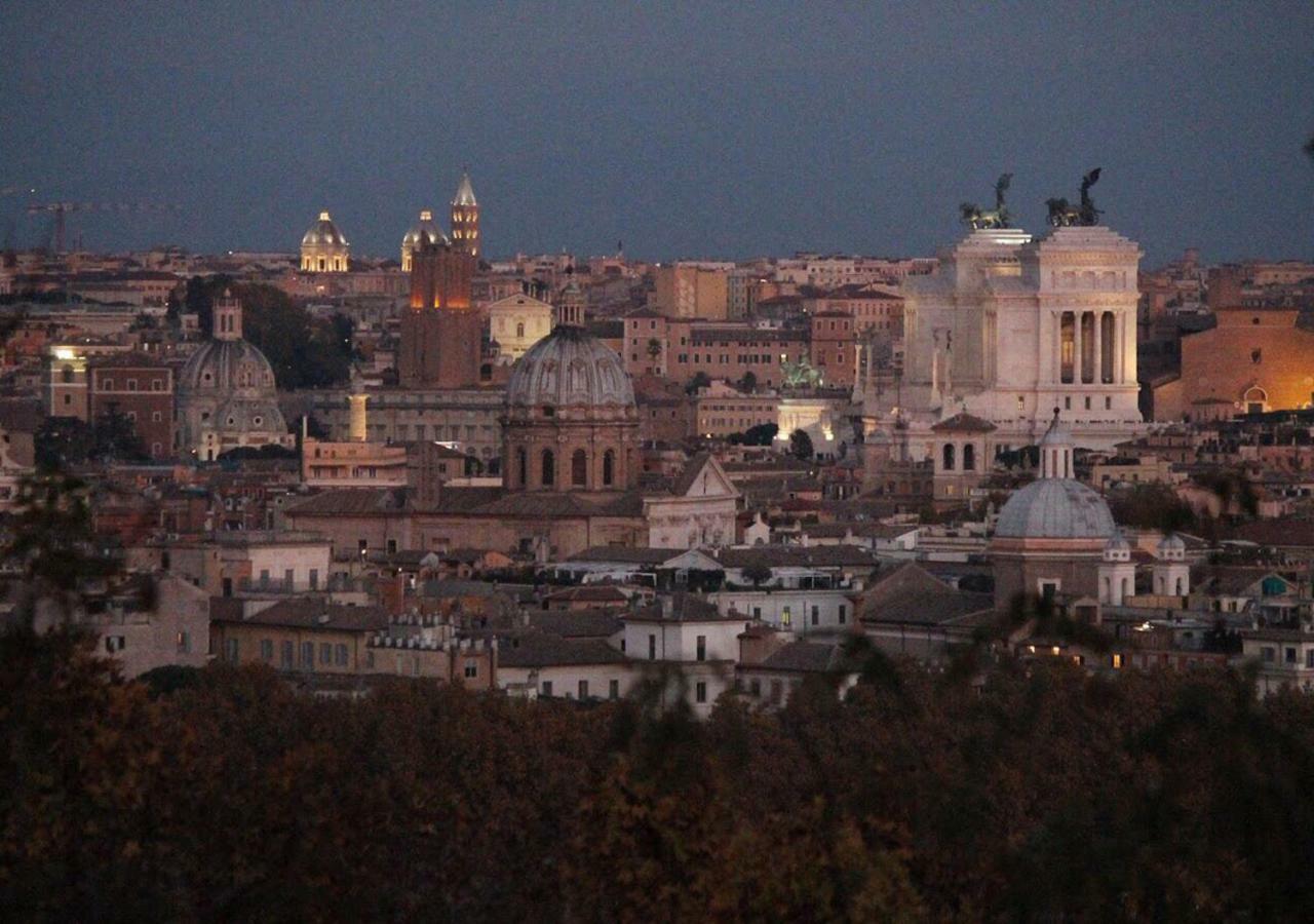 Vatican In The Moonlight Apartment روما المظهر الخارجي الصورة